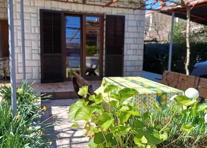 Grahovac Ουμάγκ